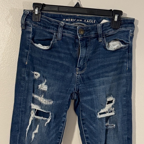 American Eagle Outfitters Women's Ripped Dark Blue Skinny Jeans - Picture 2 of 8